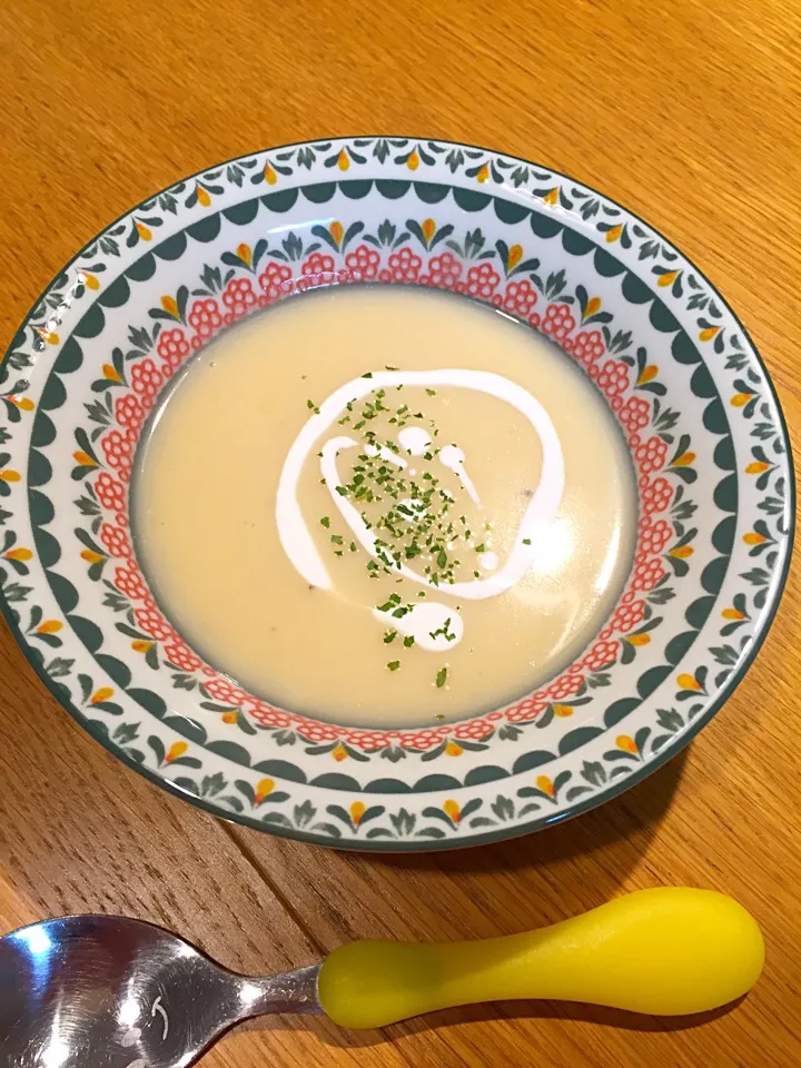 Snapdishの料理写真:モコズキッチン  じゃがいものクリームスープ|まつださんさん