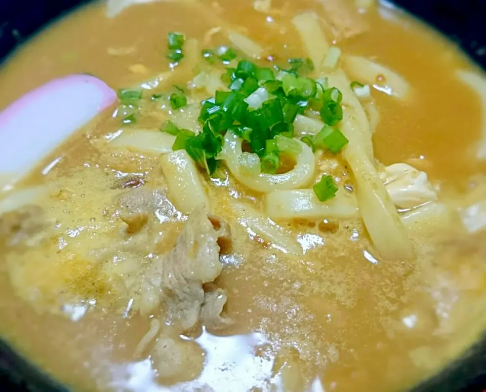 おうちごはん♪

カレーうどん🍜
自分にはちょっと辛かった〜|りくれんさん