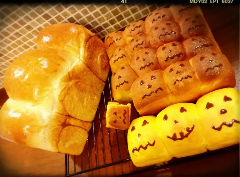 梨酵母の山食パン&ハロウィンっぽいやつ…( ´∀｀)|きみちさん