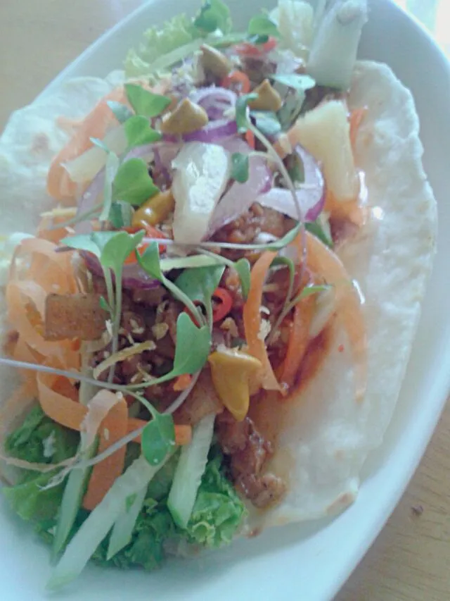 better than restaurant, h0memade spicy pork taco.|hungry_picassoさん