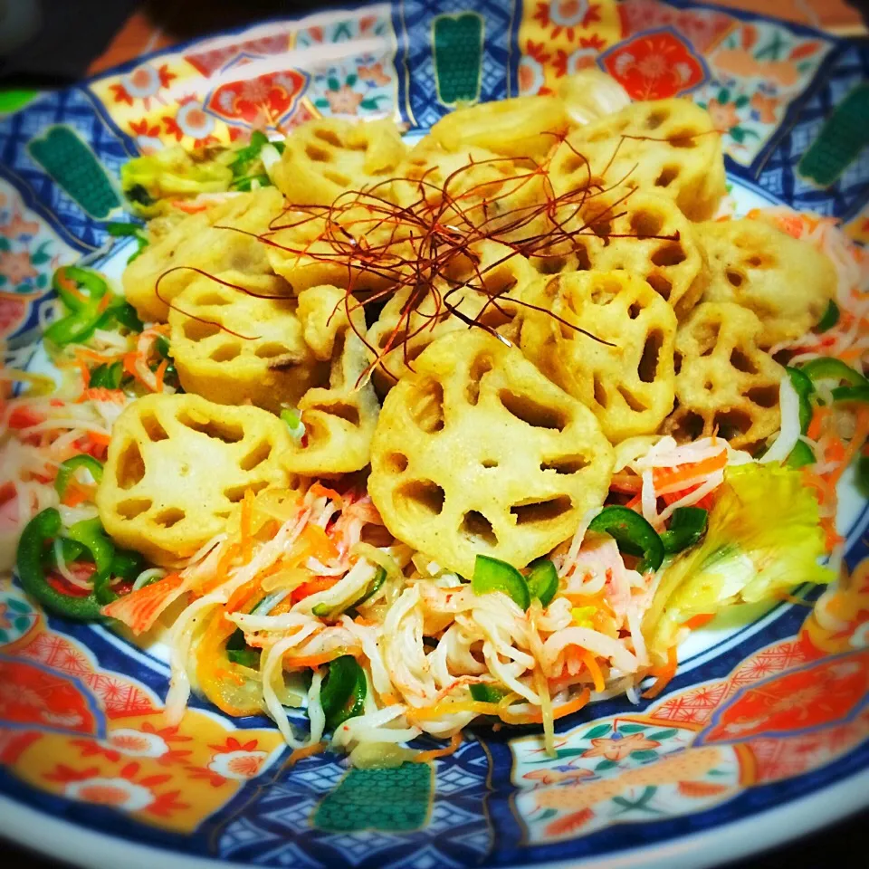 Snapdishの料理写真:OMさんの料理 Spicy & sweet, fried lotus root/蓮根炒め、南蛮甘辛酢漬け|佐野未起さん