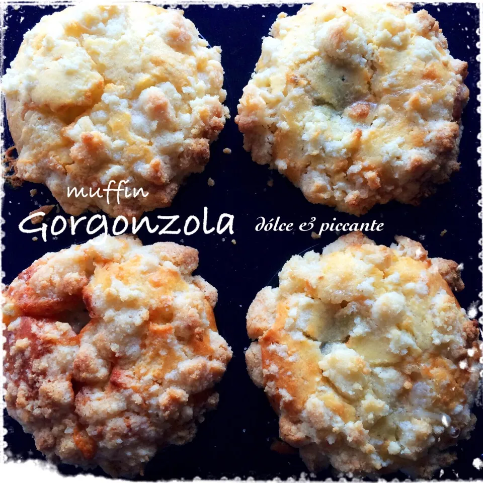 A.R.Iさんのrecipeを参考にした Gorgonzola muffin|cheesaltさん