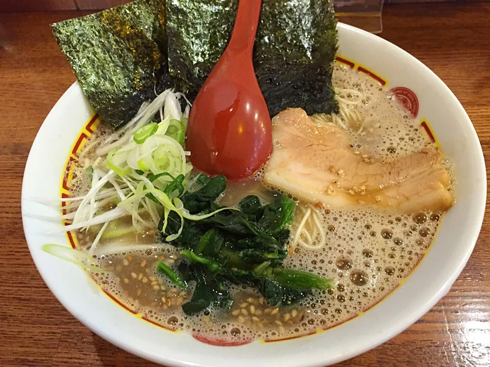 大分とんこつラーメン|Yas Nakさん