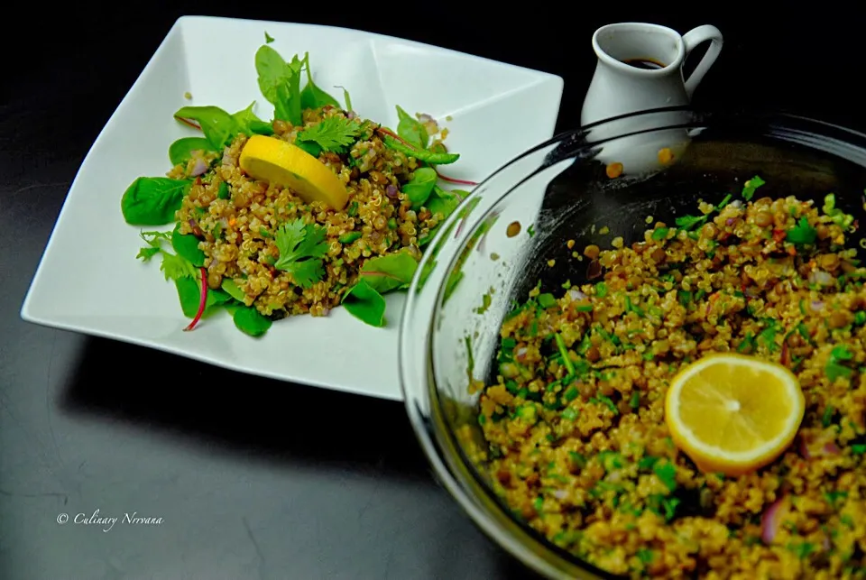 Snapdishの料理写真:Quinoa and lentils salad with ginger soy dressing!|gayatri singhさん