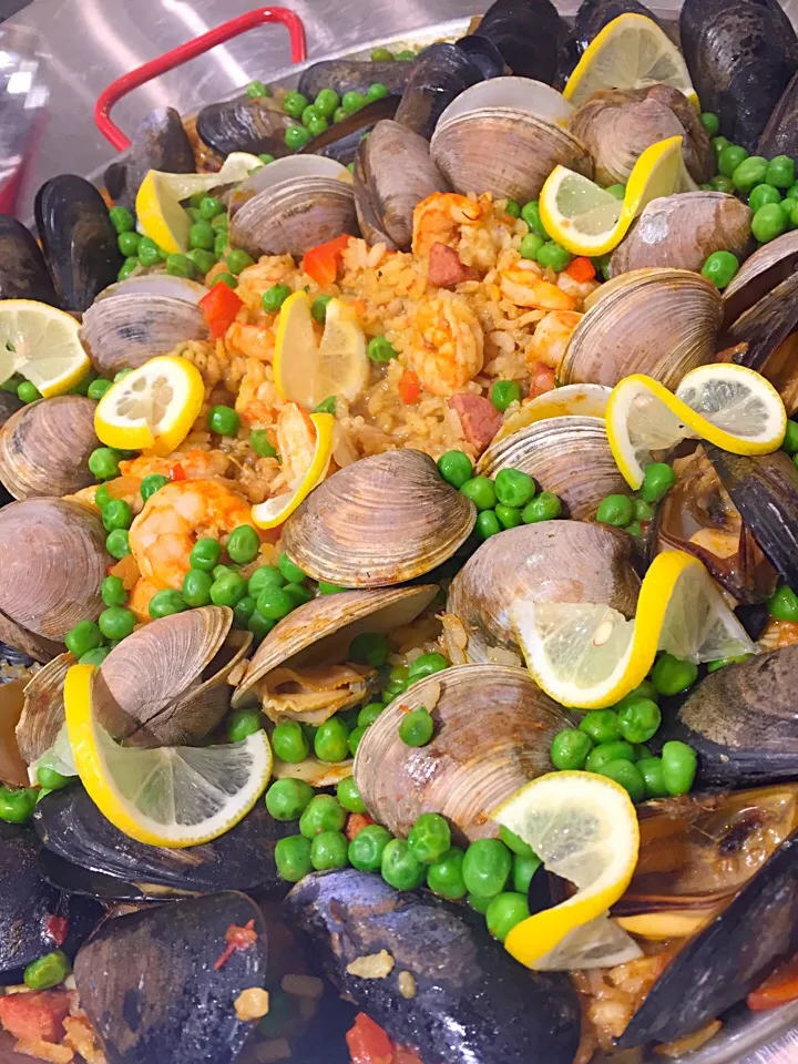 Paella💓 #surlatable|scout o'garaさん