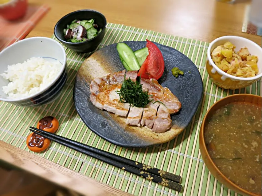 トンテキ定食|ゆきっぴさん