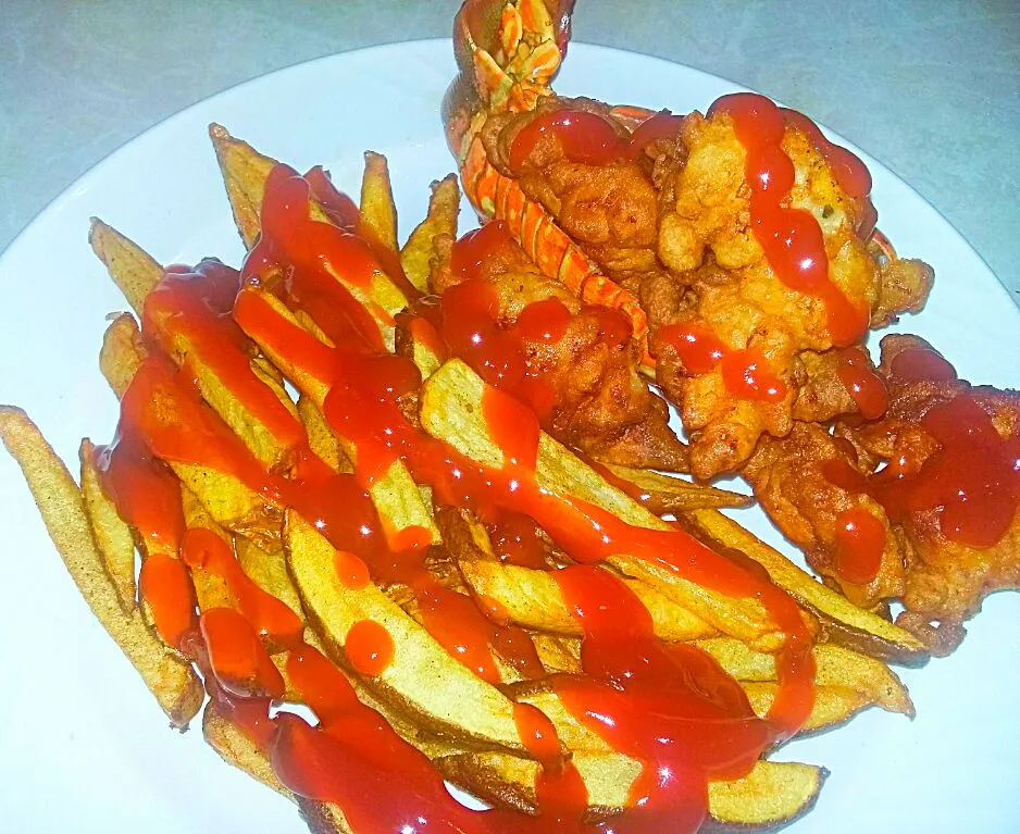 Cracked Lobster and Dirty Potato Fries|Juan Simmsさん