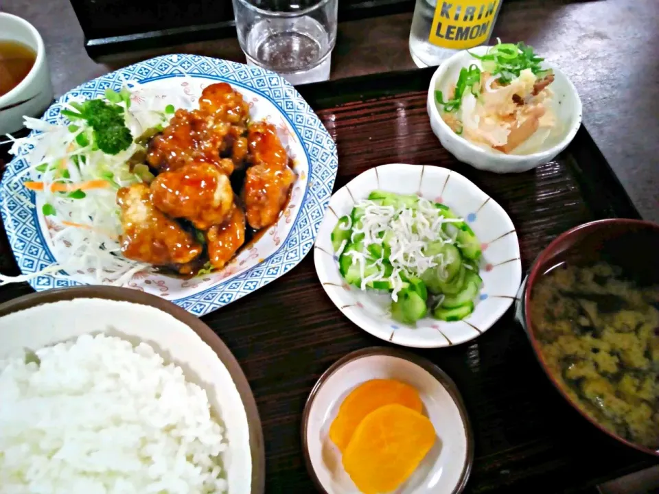 京都・大銀食堂の鶏の甘酢あん定食|すーさん