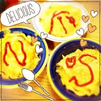 Snapdishの料理写真:ムスメ(小6)作 初オムライス☆|みうのすけさん