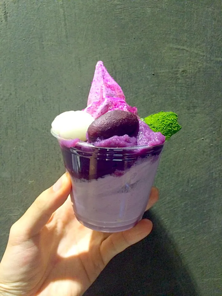 Purple Potato Icecream w/ Matcha Mochi|willklhさん