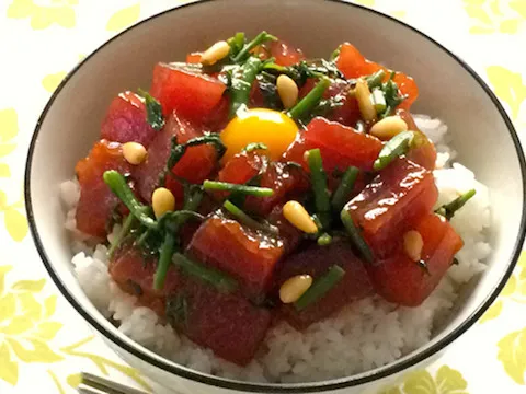 漬けまぐろとクレソンのユッケ丼【つくフォトキャンペーン対象】|ヤマサ醤油公式アカウントさん