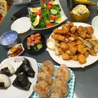 Snapdishの料理写真:あげもの、かしわおにぎり|えさん