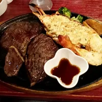 Snapdishの料理写真:石垣牛のランプステーキとロブスター。柔らかくて美味い。|yuuyuyuuさん