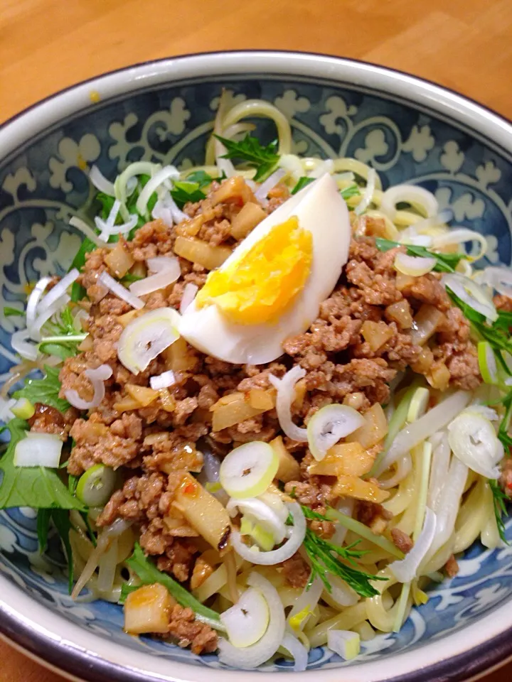 Snapdishの料理写真:汁なし担々麺風🍜|Yu Yu mamaさん