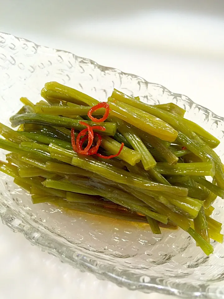 お祭り料理
さつまいも茎のピリ辛炒め煮|Mayumi Konishiさん