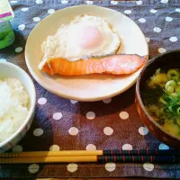 Snapdishの料理写真:THE朝食って感じの朝食～🍳🍚|ちゃんりさん