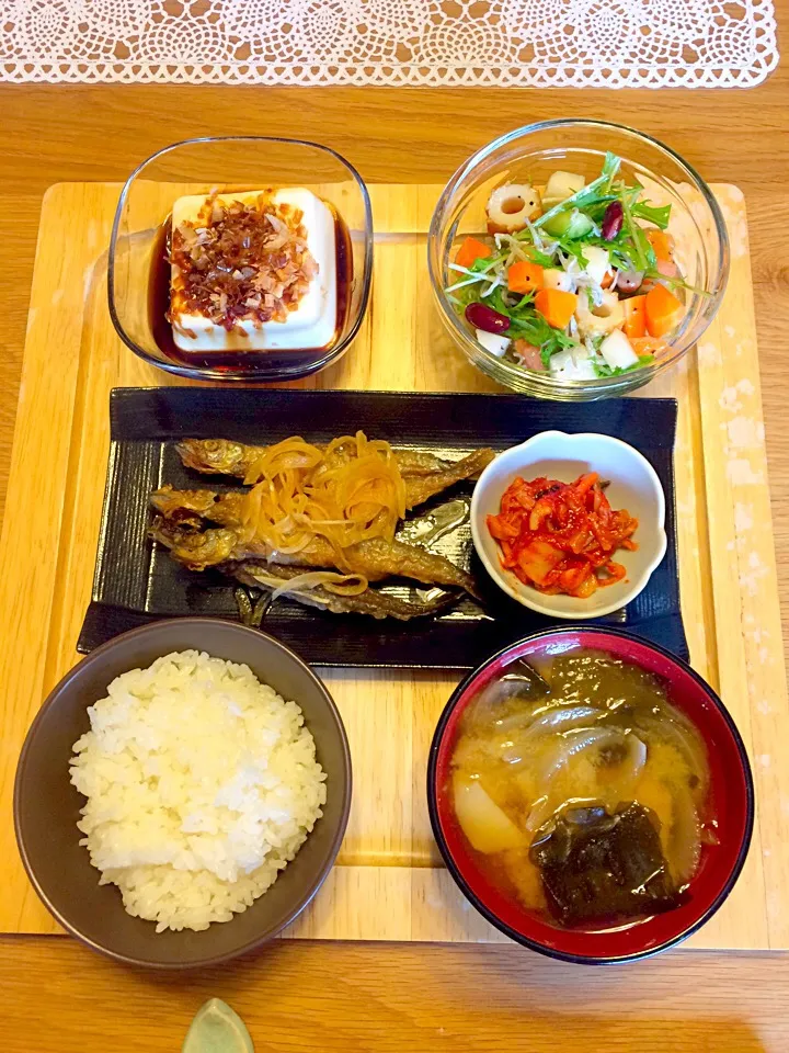 Snapdishの料理写真:ししゃもの南蛮漬け定食|nanaママさん