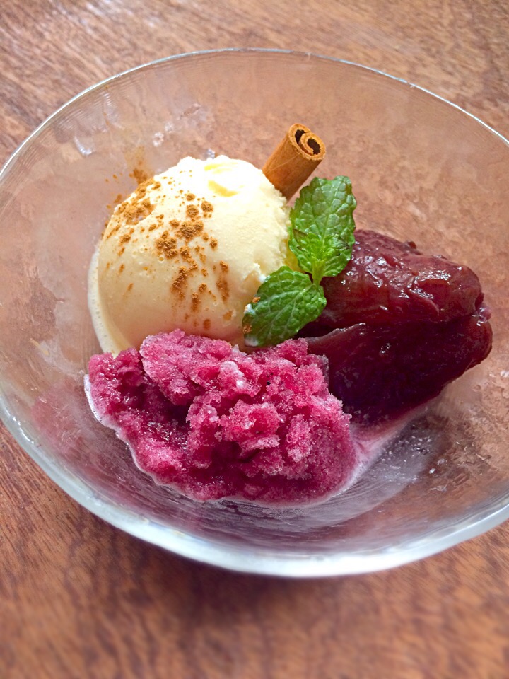 いちじくのコンポート赤ワイン煮バニラアイスと煮汁のグラニテ添え Michiyo Shimizu Snapdish スナップディッシュ Id Sjwhaa