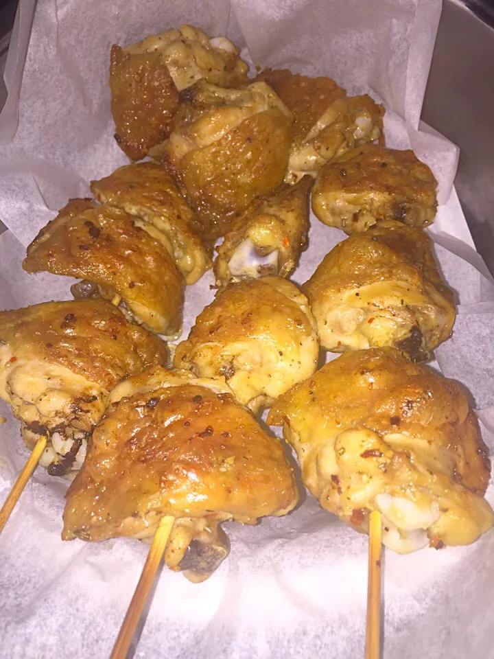 Snapdishの料理写真:Spicy chicken skewers|Zama Pienaarさん