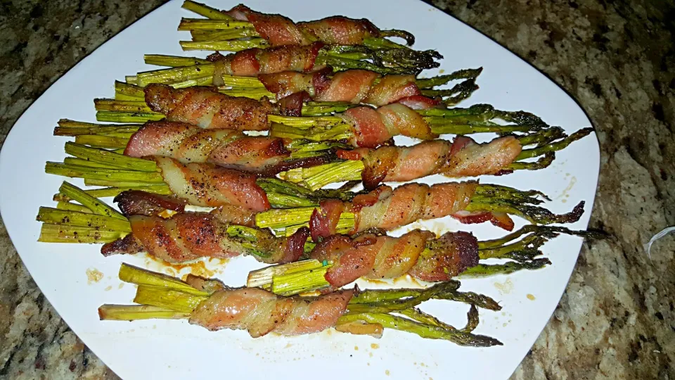 bacon wrapped asparagus|Bridget Baltimoreさん