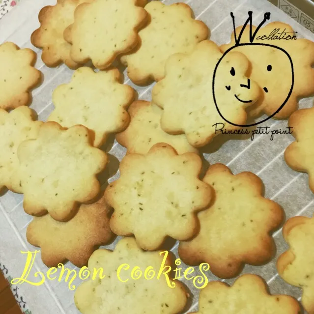 Lemon cookies(o^^o)

大量にいただいたレモンを使ってクッキーを作りました〜|Keibiさん