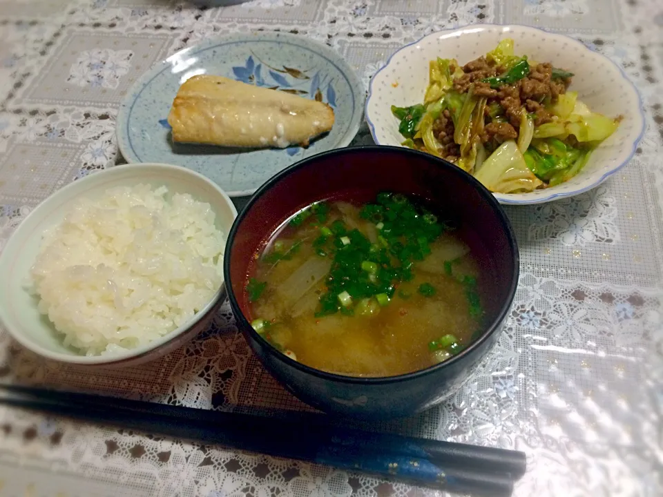 肉味噌キャベツ
サバ
けんちん汁|ゆきさんʕ·͡ˑ·ཻʔෆ⃛さん