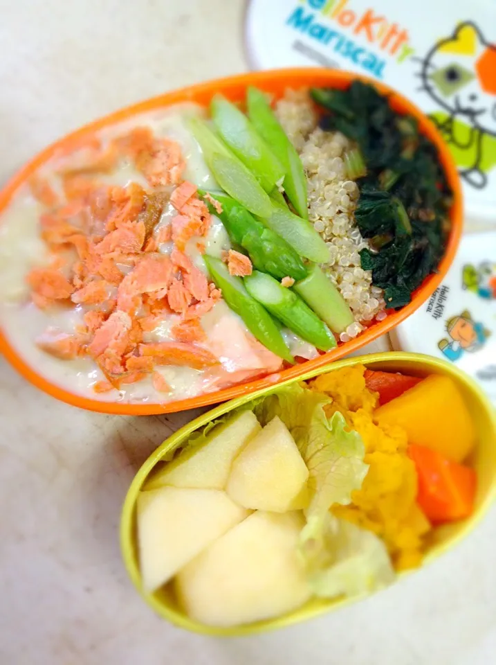 Today's lunch box. seafood chowder w/Quinoa.|hoppycowさん