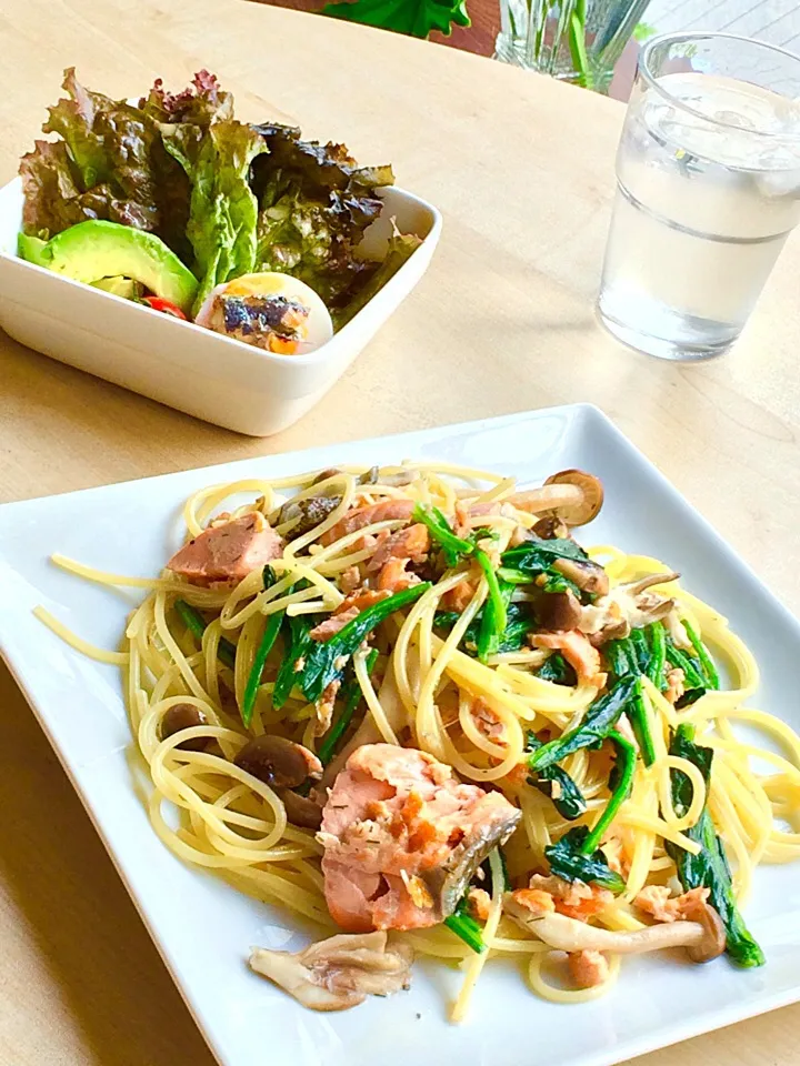 Salmon, spinach and mushroom pasta with cream sauce
鮭、ほうれん草、キノコのクリームソースパスタ‼️秋です🍁
#cflat #cafe #OSAKA|心斎橋  C Flat Cafeさん