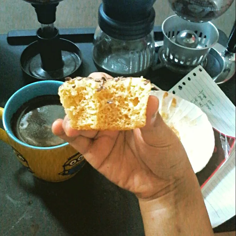 muffin vanilla (soda water + muffin mix)|Anisa Suci Bulan Sariさん