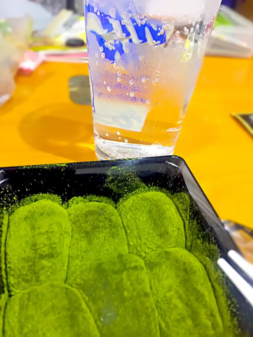 Snapdishの料理写真:抹茶わらび餅   🍋レモン入りサイダー|ch＊K*∀o(^^*)♪さん