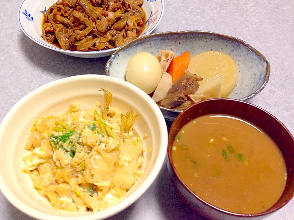 おでんと きのうの残りの天ぷらで作った天丼|Orie Uekiさん