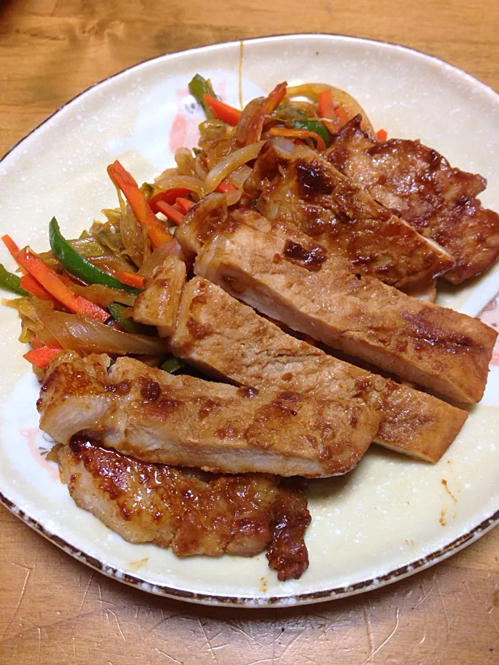 Snapdishの料理写真:豚肉ロースの味噌漬け焼き|マコトさん