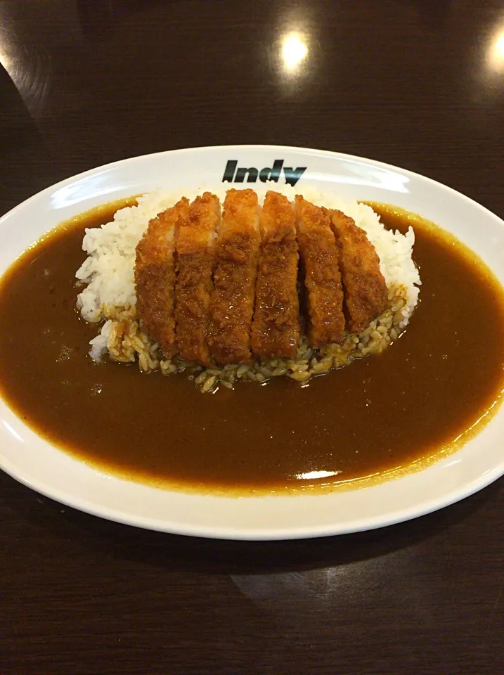 Indyの海老カツカレー|カリヤ レイイチロウ。さん