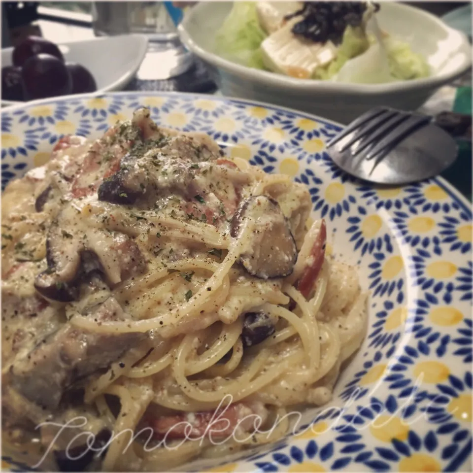 お豆腐でソーセージときのこのカルボナーラ🍝♡|🇯🇵ともこちゃん。さん