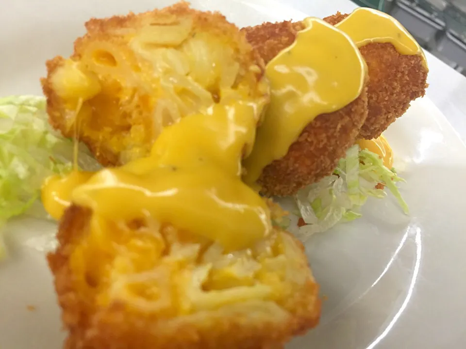 Fried Mac n Cheese|Chef Ampさん