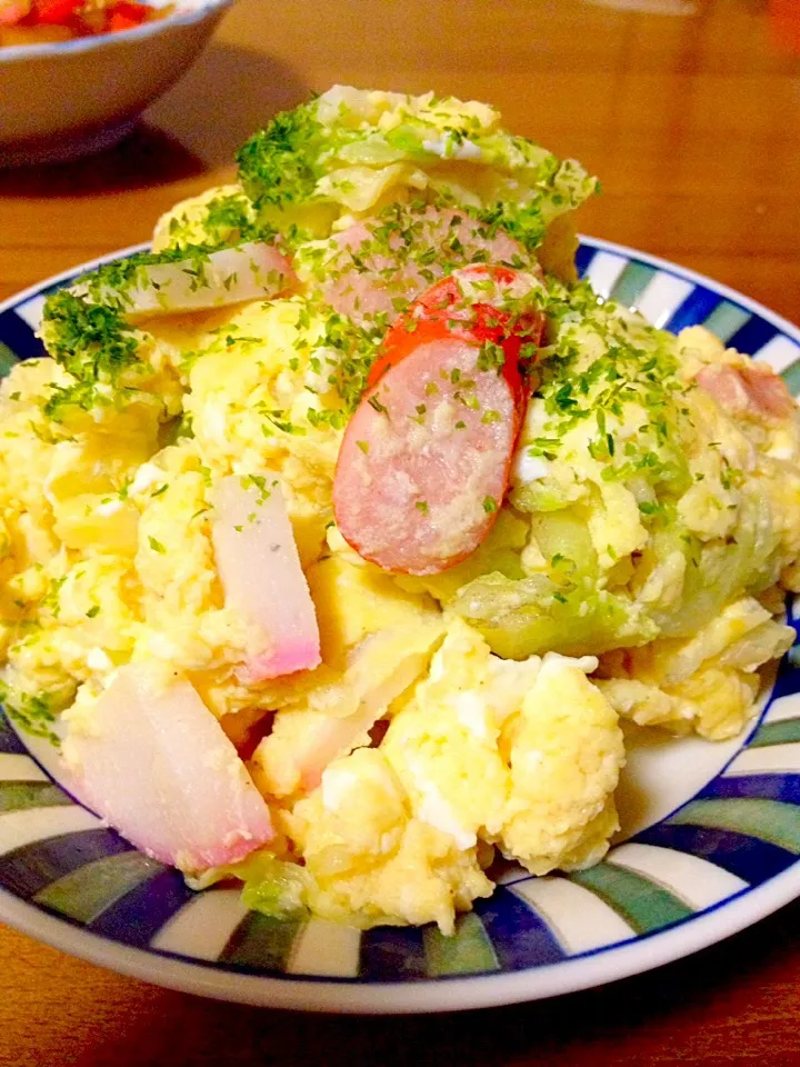 残り物玉子とじ〜💕でも 美味しいよ。玉子は甘めです😌|まいりさん