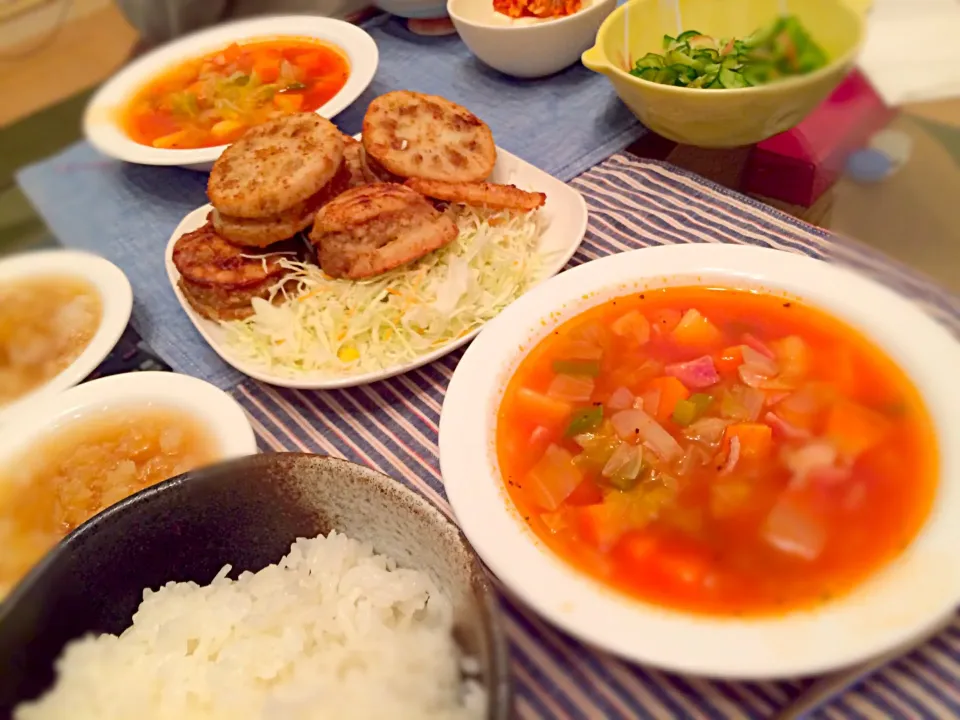 レンコンのはさみ揚げと野菜たっぷりトマトスープ|ちゃんもさん