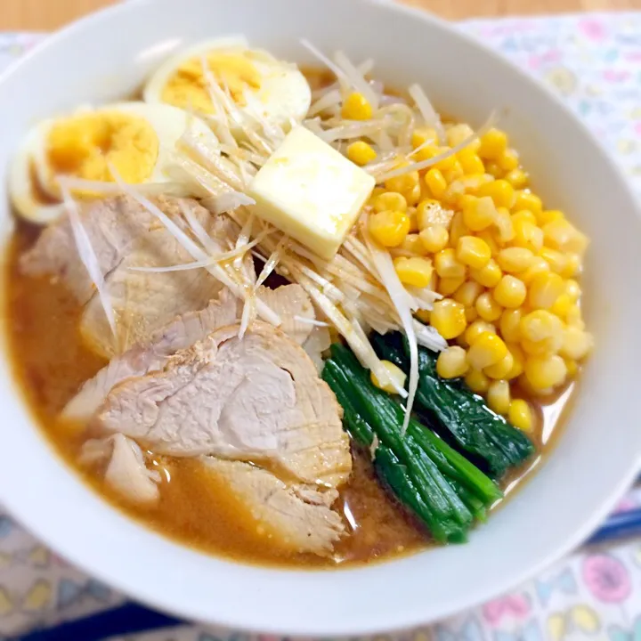 Snapdishの料理写真:煮豚も自家製ラーメン|ちーさん