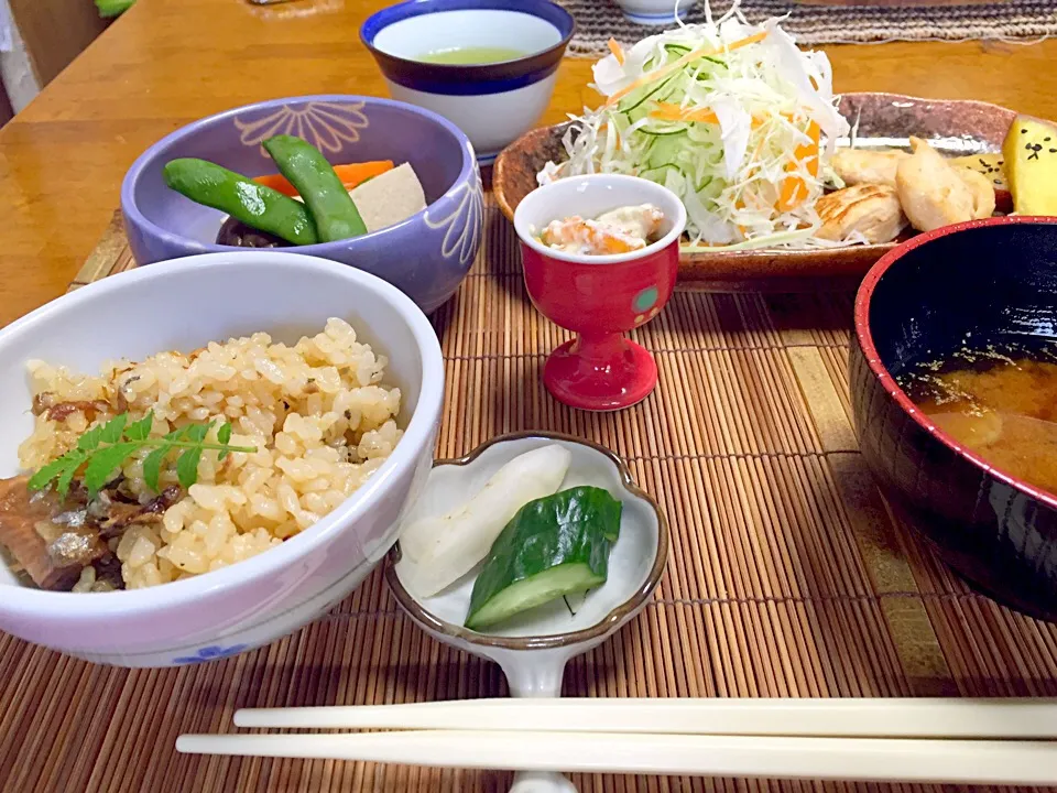 まゆさんさんの料理 簡単・安い・旨いのさんま蒲焼缶の炊き込み御飯|まゆさんさん