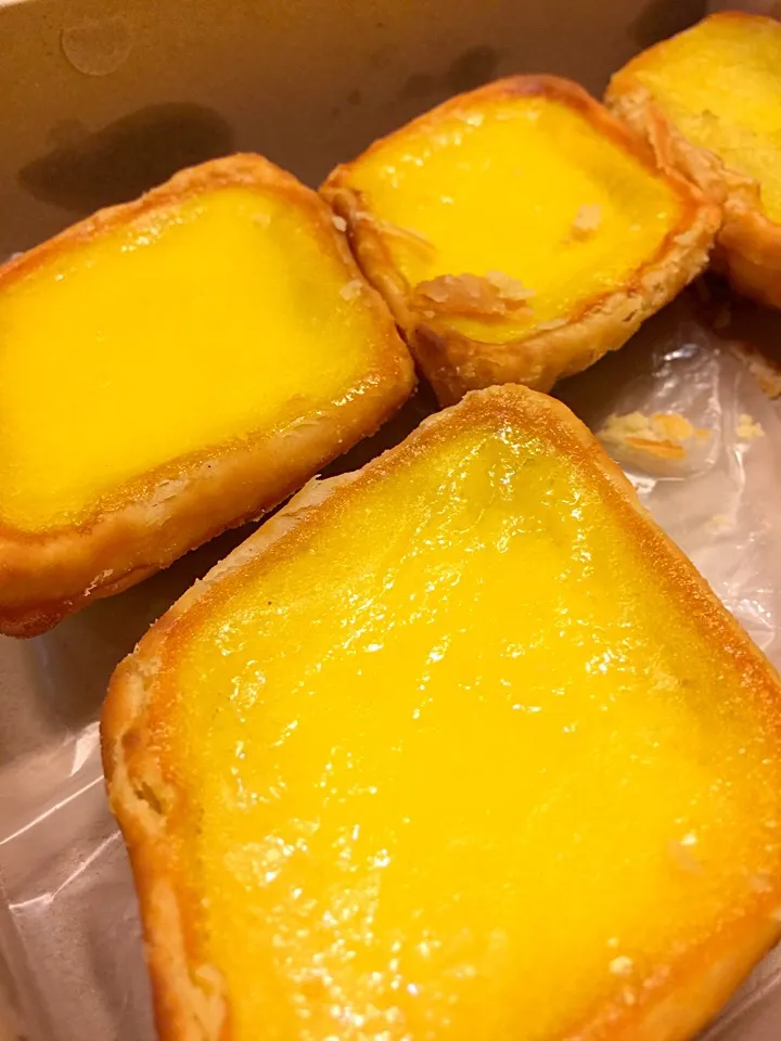 Egg tarts|Carol Pohさん