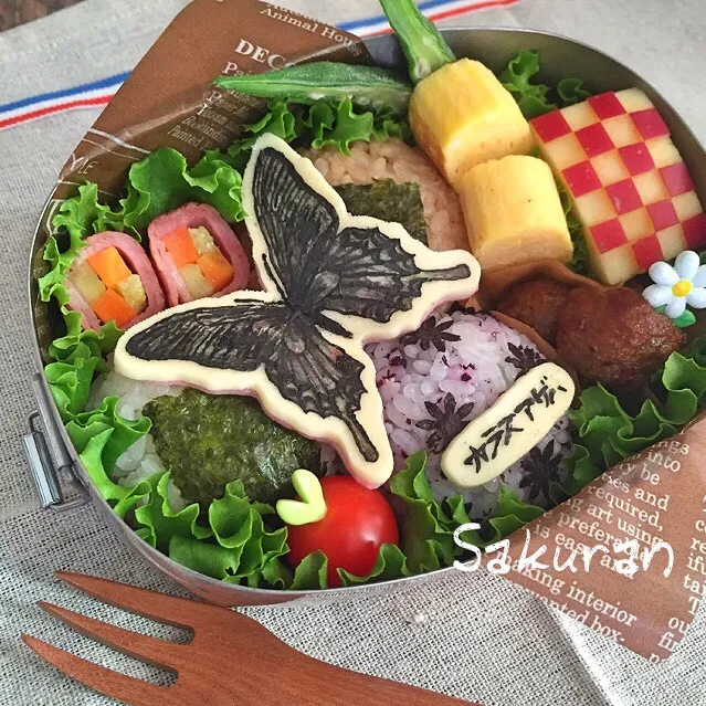 昆虫館に社会見学♪|Sakuranさん