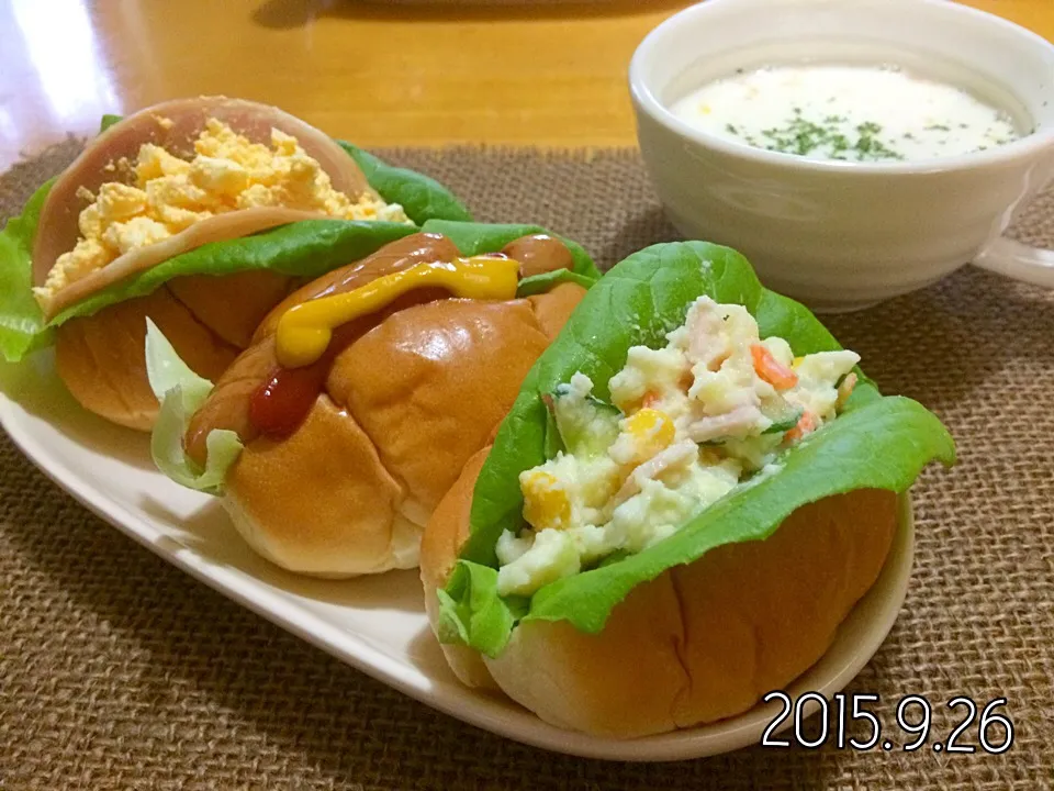 くみさんさんの料理 カルピスを使った、ほの甘ポテトサラダ(o^^o)で次女とお友達の朝パン🎵|みきおさん