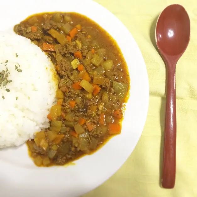 Snapdishの料理写真:GABANのカレー粉を使った手作りキーマカレー|さらさん