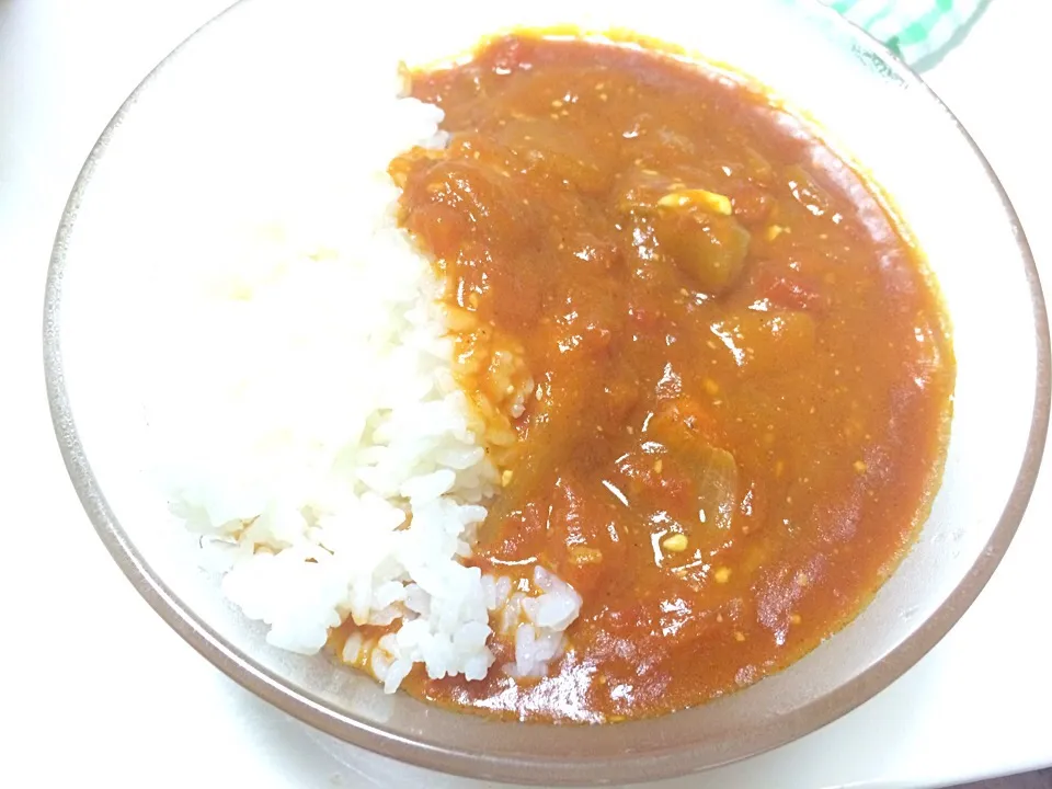 Snapdishの料理写真:豚バラ軟骨のトマトカレー|Satoko Iwasawaさん