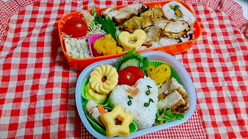 幼稚園お弁当と夫のお弁当。チキンのタンドリークミン焼き、カボチャ甘酢サラダ、卵焼きなど。|やよさん