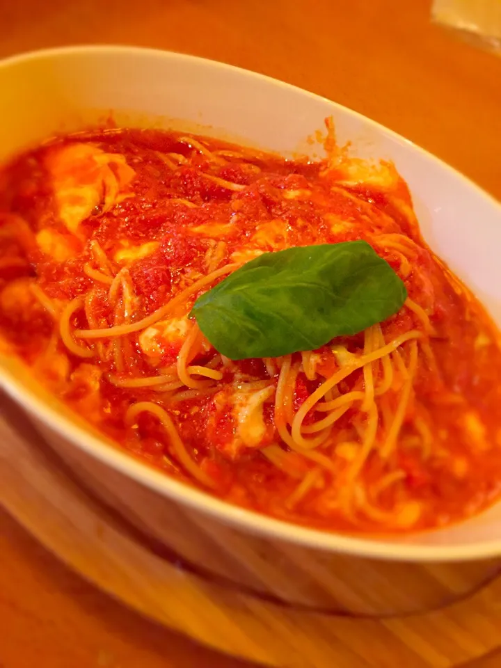 Tomato sauce pasta with cheese|Michiyo Iwaharaさん