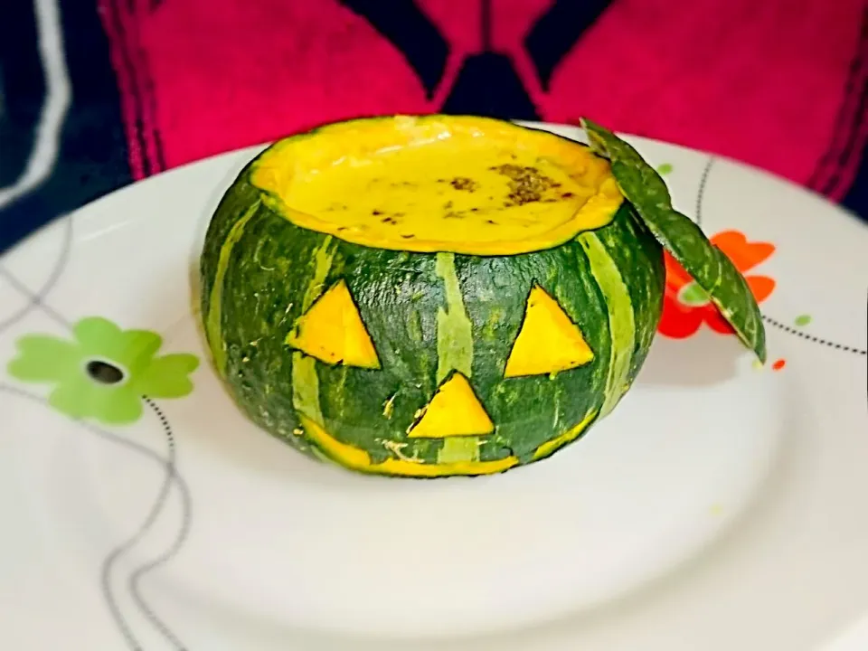 かぼちゃと栗と薩摩芋の🎃ハロウィン🎃クリーム煮👻|海人さん