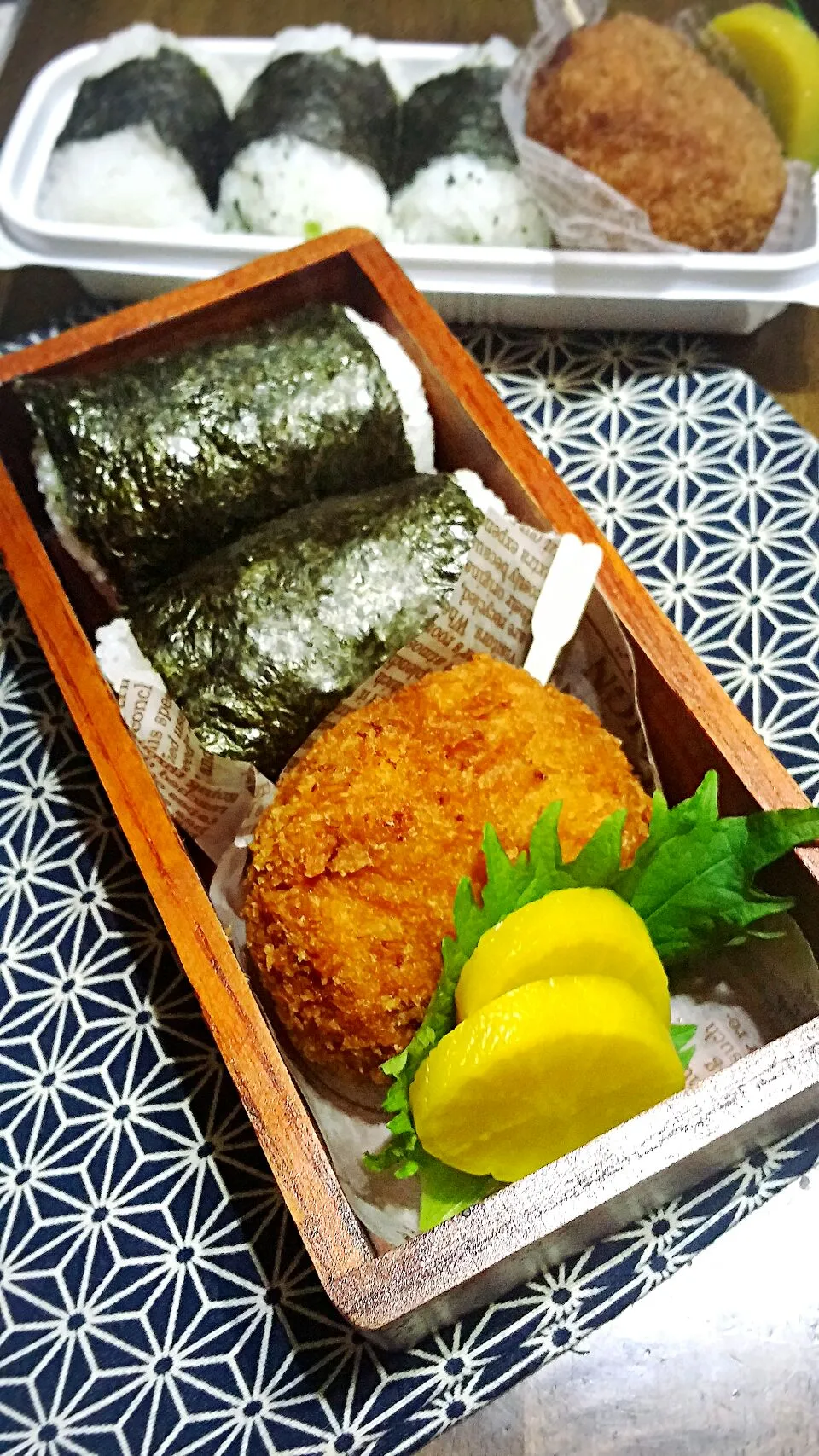 枝豆メンチかつ！おにぎり弁当|いよこ🍻さん