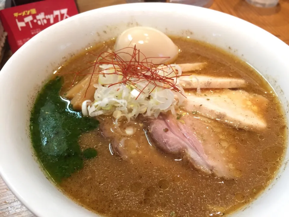 コレは実に初体験な味噌ラーメン。|たけうちさん