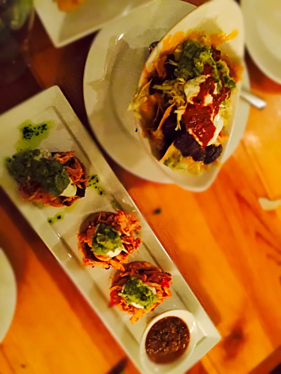 Ceviche Sampler with Homeade Tortilla Chips and Chicken Tinga Sopas. Limones Restaurant Asheville, NC|patience pecoraroさん